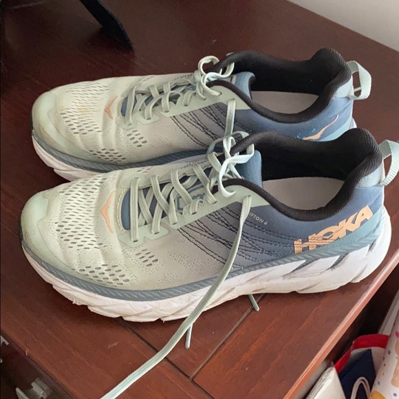 Hoka One One Shoes - Women’s Hoka Clifton 6